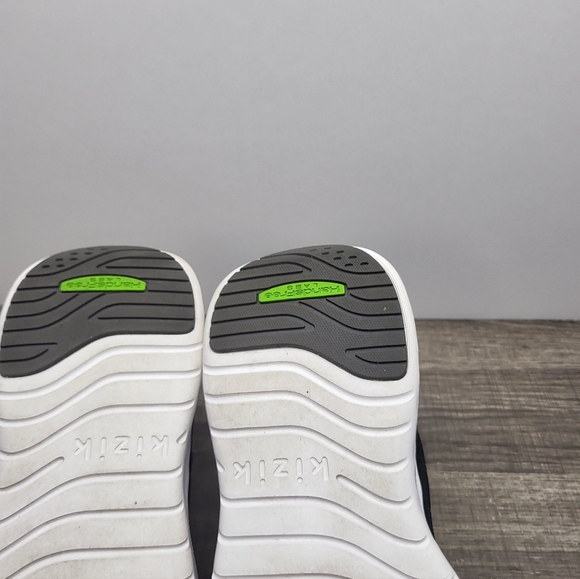 Kizik Athens Black White Hands Free Slip On Athletic Sneaker Shoe Womens Sz 8 - Picture 9 of 10